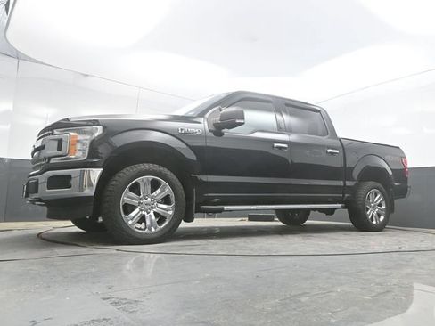 Used 2019 Ford F150 XLT w/ Equipment Group 302A Luxury AWD/4WD image 38