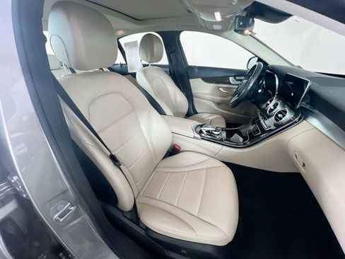 Used 2021 Mercedes-Benz C 300 4MATIC Sedan image 26