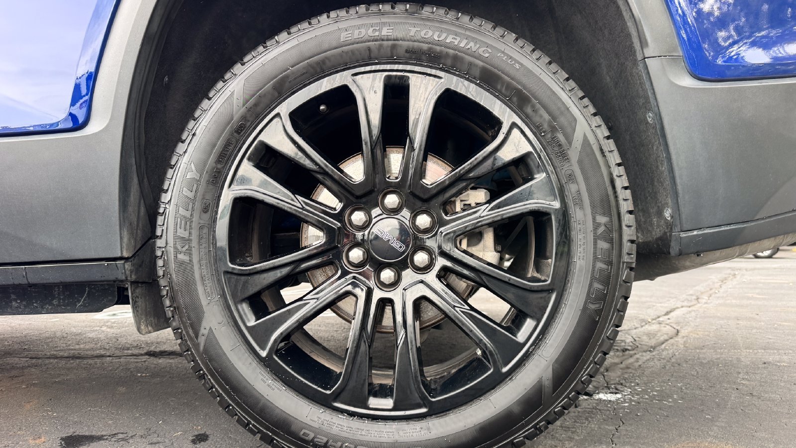 Used 2023 GMC Acadia SLT w/ Elevation Edition AWD/4WD image 33