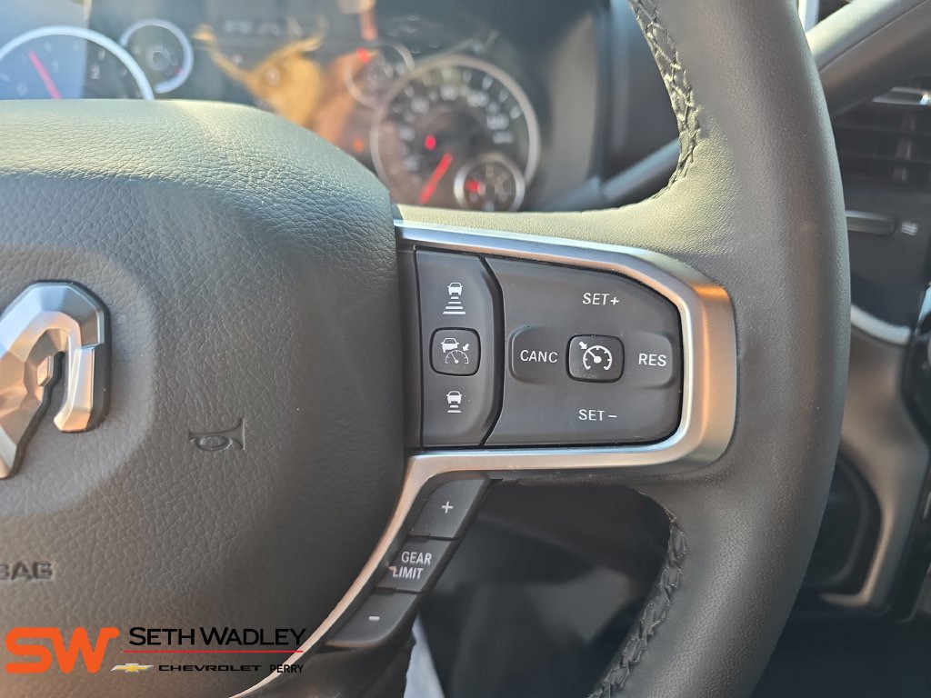 Used 2025 RAM 2500 Big Horn AWD/4WD image 17