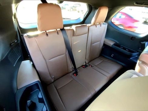 Used 2026 Toyota Grand Highlander Hybrid MAX Platinum image 35