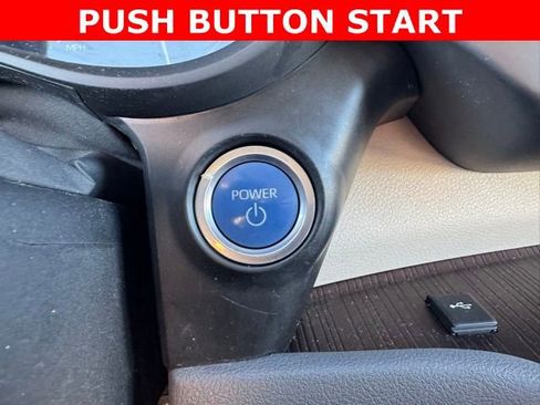 Certified 2022 Toyota Sienna LE AWD/4WD image 30