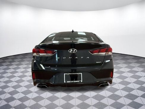 Used 2018 Hyundai Sonata Sport image 9
