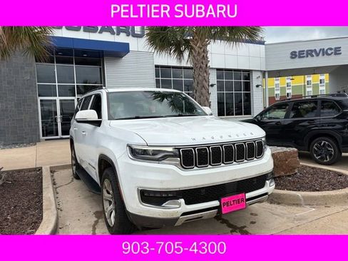 Used 2022 Jeep Wagoneer Series II image 1