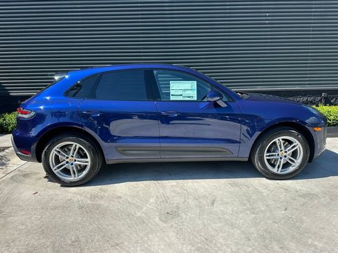 Used 2026 Porsche Macan AWD/4WD image 10