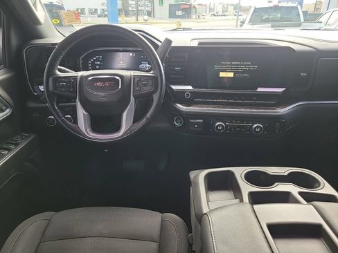 Used 2022 GMC Sierra 1500 Elevation AWD/4WD image 11