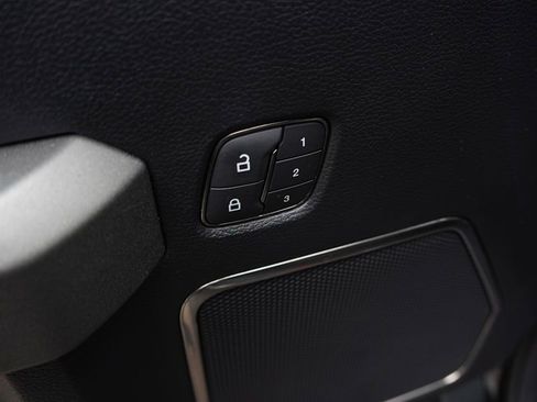 Used 2020 Ford F150 Raptor w/ Equipment Group 802A Luxury image 22