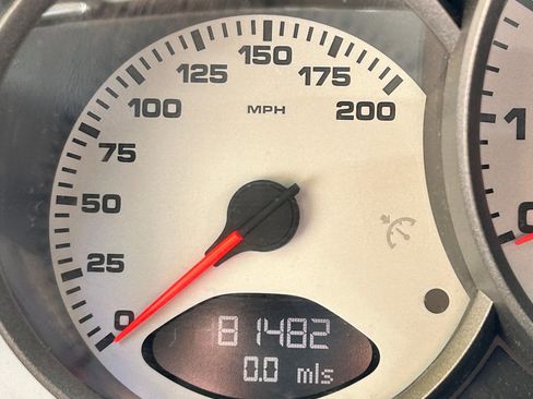 Used 2005 Porsche 911 Carrera S image 2