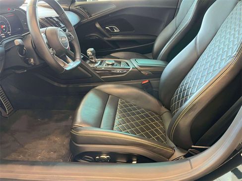 Used 2020 Audi R8 V10 image 23