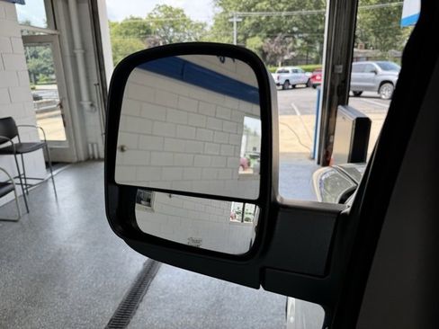 Used 2025 Chevrolet Express 2500 w/ Driver Convenience Package image 19