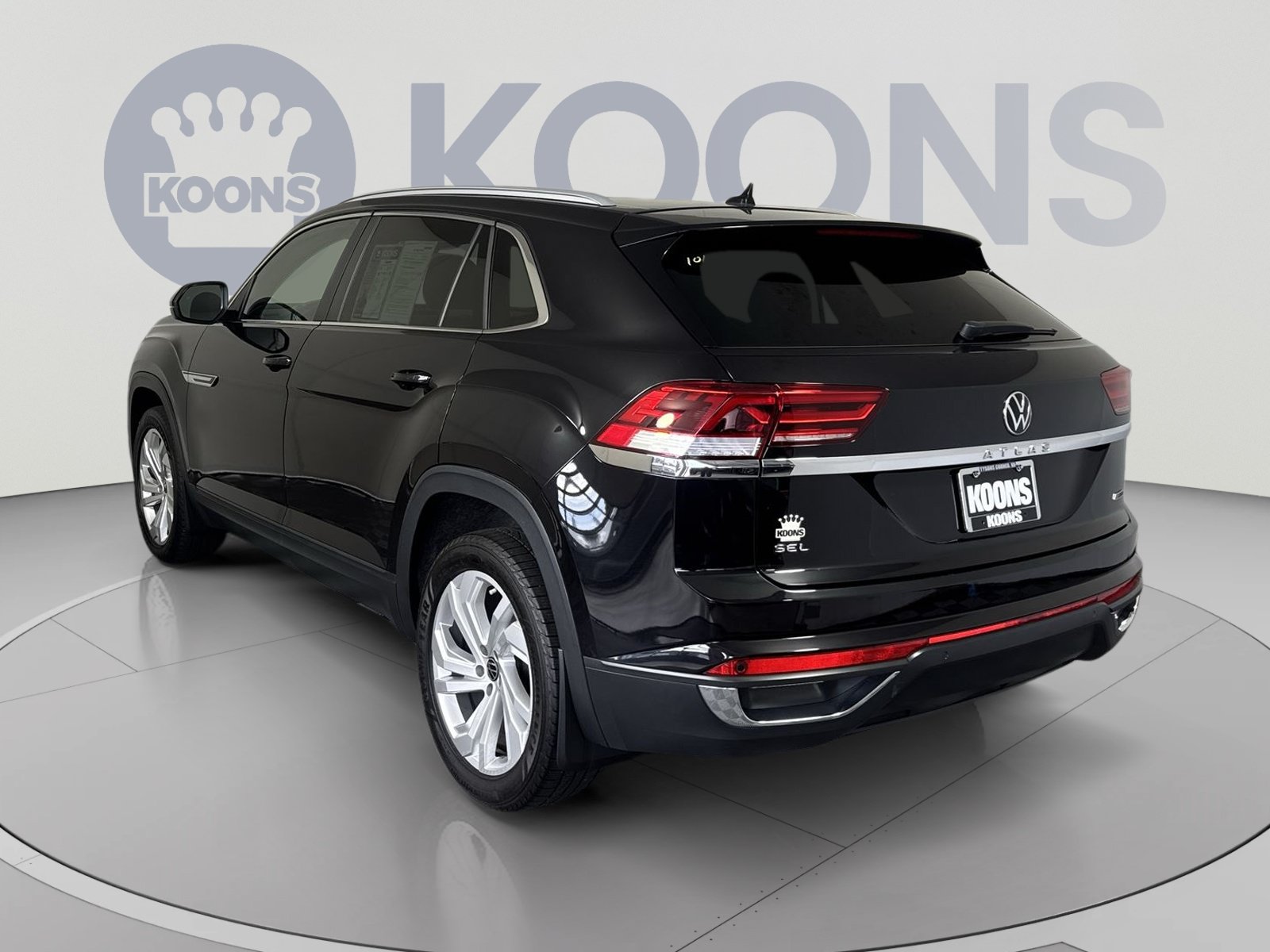 Used 2021 Volkswagen Atlas Cross Sport SEL AWD/4WD image 4