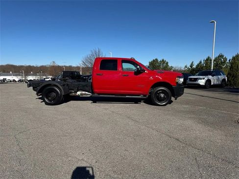 Used 2022 RAM 3500 Tradesman w/ Max Tow Package image 3