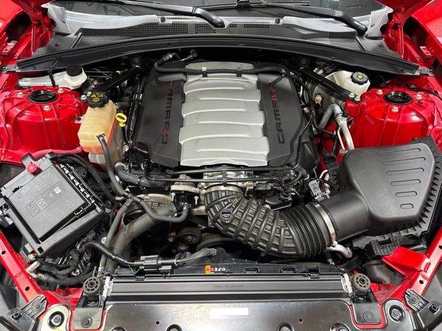 Used 2022 Chevrolet Camaro SS RWD image 7