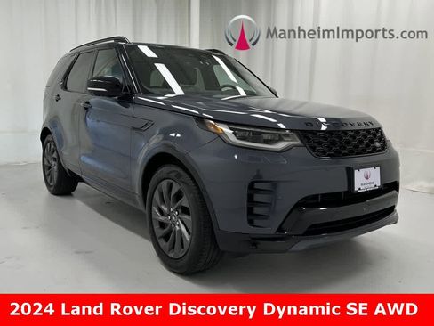 Used 2024 Land Rover Discovery Dynamic SE image 1