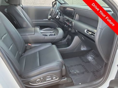 Used 2026 Hyundai Palisade Calligraphy FWD image 21