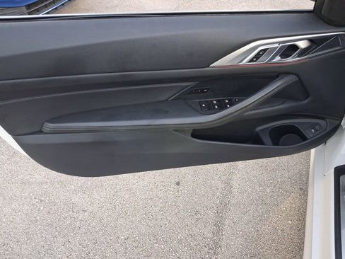 Used 2025 BMW 430i Convertible w/ Premium Package RWD image 11