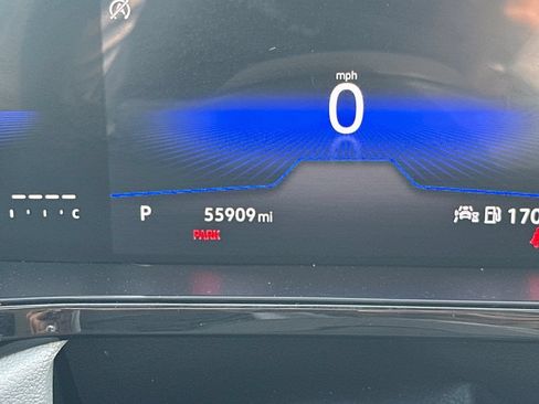 Used 2024 Volkswagen Taos S FWD image 18