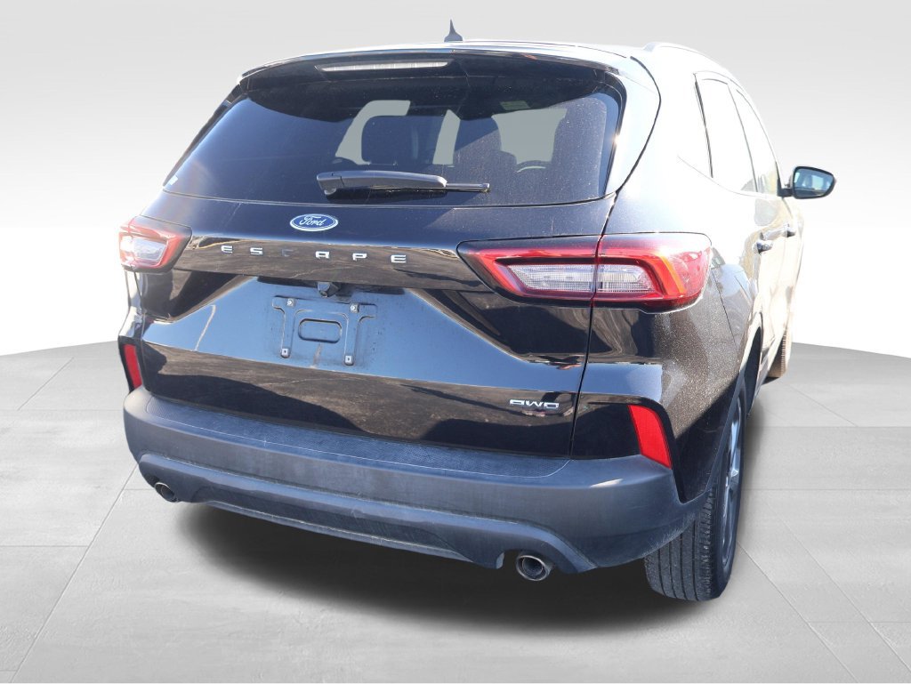 Used 2025 Ford Escape ST-Line AWD/4WD image 16