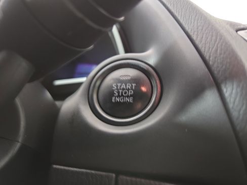 Used 2016 MAZDA MAZDA3 i Sport image 24