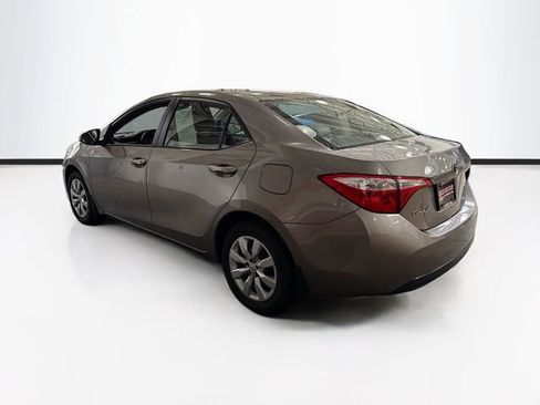Used 2015 Toyota Corolla LE FWD image 8