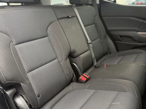 Used 2021 GMC Acadia SLE w/ Driver Convenience Package image 11