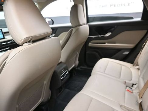 Used 2022 Lincoln Corsair AWD w/ Equipment Group 101A image 25