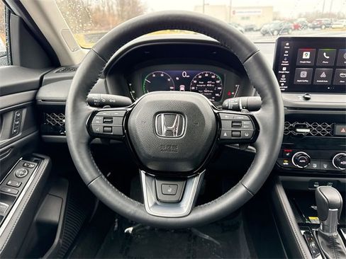 Certified 2025 Honda Accord Touring image 25