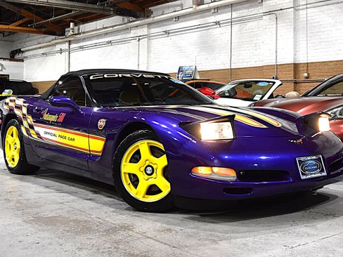 Used 1998 Chevrolet Corvette Convertible w/ Memory Pkg image 4