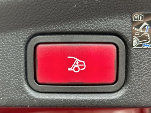 Certified 2023 Mercedes-Benz E 53 AMG 4MATIC Cabriolet image 21