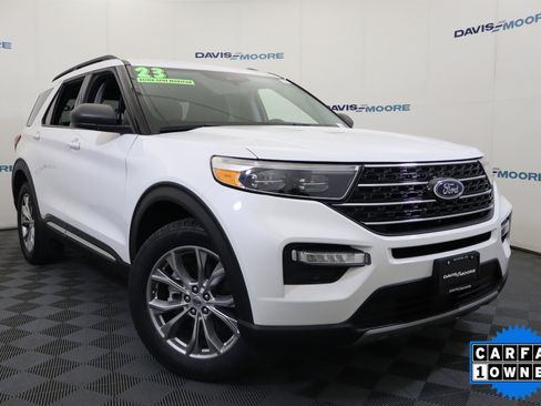Used 2023 Ford Explorer XLT w/ Equipment Group 202A image 2