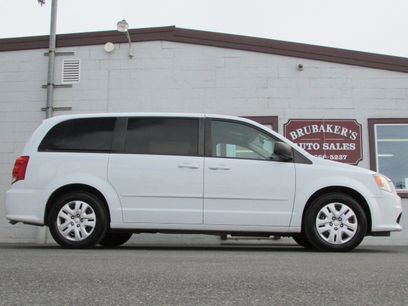 Used 2017 Dodge Grand Caravan SE w/ Power Window Group