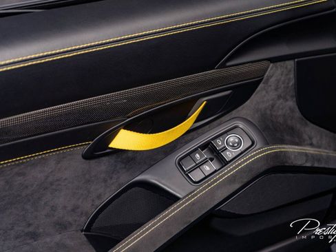 Used 2020 Porsche 718 Cayman GT4 image 24