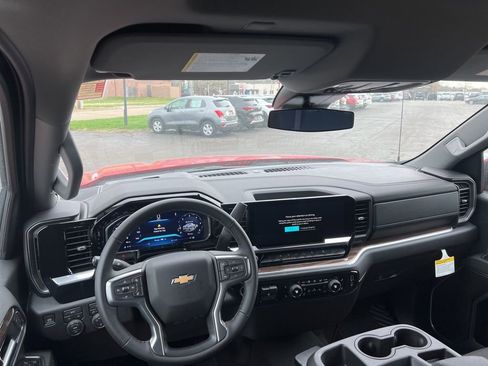 New 2026 Chevrolet Silverado 1500 LT image 10