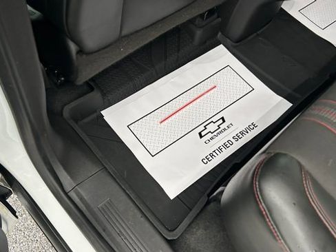 Certified 2022 Chevrolet Equinox RS w/ LPO, Floor Liner Package image 38
