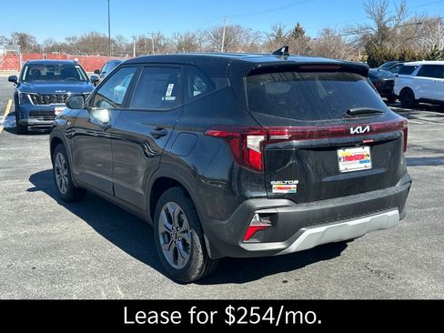 New 2026 Kia Seltos LX image 3