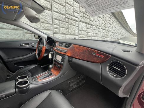 Used 2006 Mercedes-Benz CLS 500 w/ AMG Sport Pkg image 22