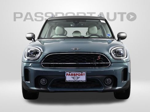 Used 2024 MINI Cooper Countryman S w/ Signature Upholstery Package FWD image 2