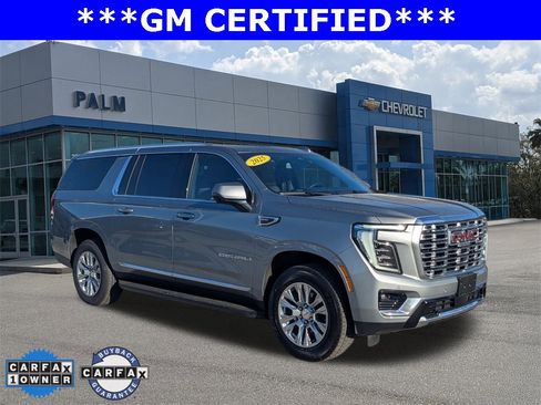 Used 2025 GMC Yukon XL Denali image 1