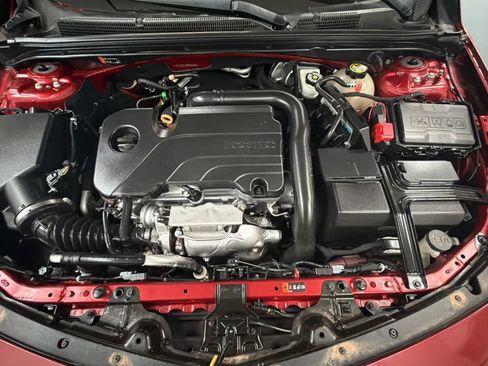 Used 2021 Chevrolet Malibu LT FWD image 23