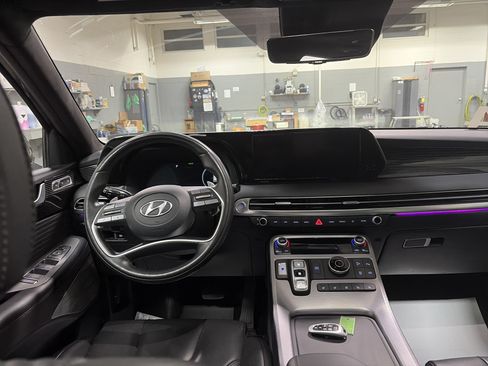 Used 2024 Hyundai Palisade Calligraphy AWD/4WD image 29