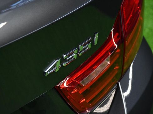 Used 2014 BMW 435i Convertible image 10