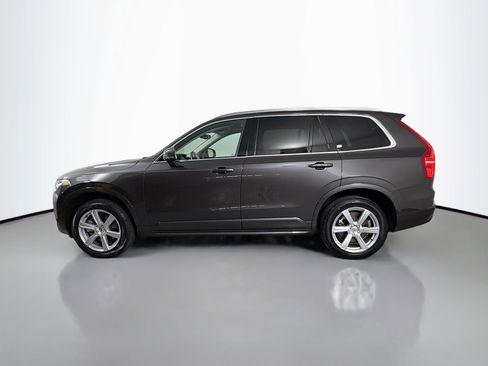 Used 2023 Volvo XC90 B5 Core image 9