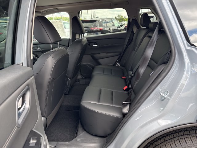 New 2026 Nissan Rogue Dark Armor AWD/4WD image 14