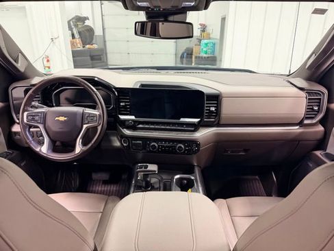 Certified 2023 Chevrolet Silverado 1500 LTZ image 21