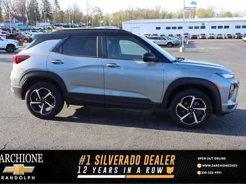 Used 2023 Chevrolet TrailBlazer RS AWD/4WD image 1