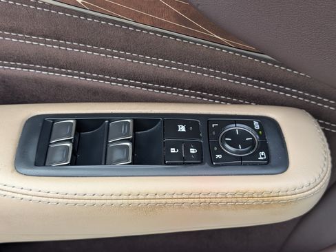 Used 2018 Lexus LS 500 AWD w/ Interior Upgrade Package image 20