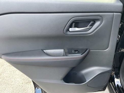 New 2026 Nissan Rogue SV AWD/4WD image 20