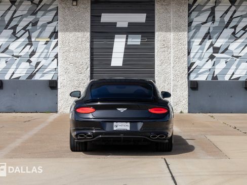 Used 2023 Bentley Continental GT Speed image 14
