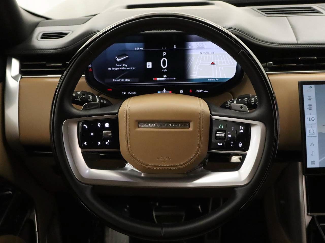 Used 2024 Land Rover Range Rover Autobiography AWD/4WD image 11