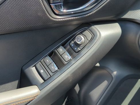 New 2025 Subaru Crosstrek 2.5i Limited image 17